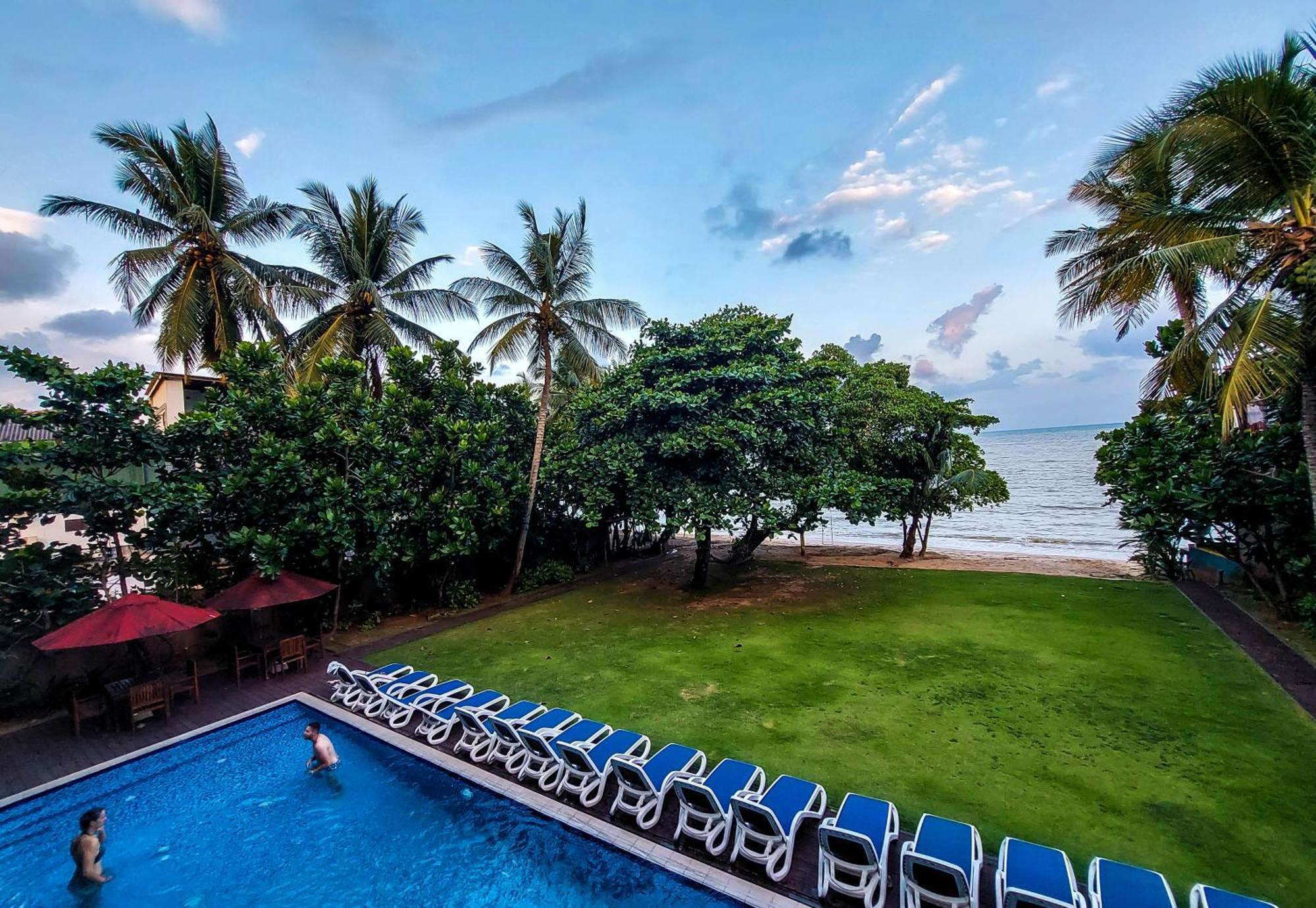 Golden Pearl Tangalle Beach 함반토타 외부 사진